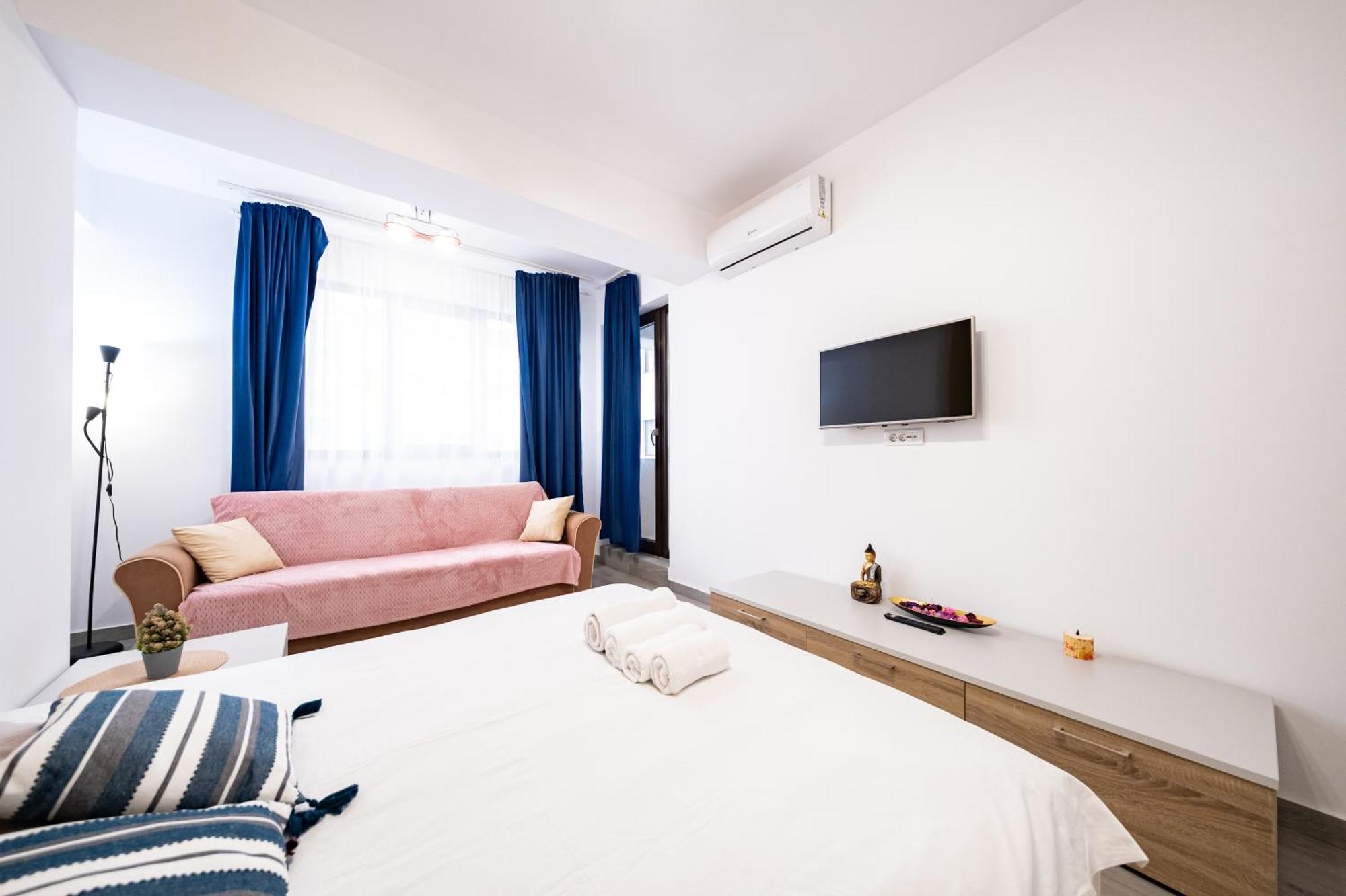 The Golden Studio - With Free Gym บูคาเรสต์ ภายนอก รูปภาพ
